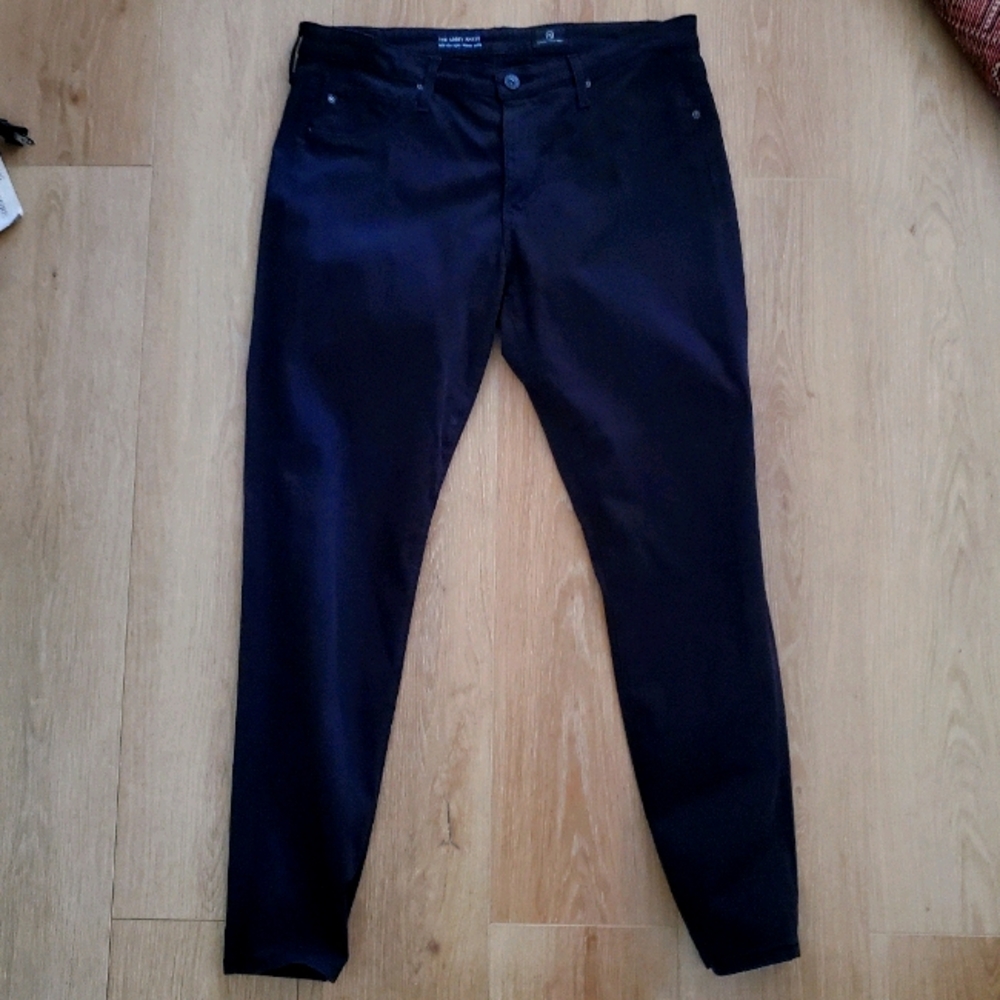 AG JEANS BLACK ABBEY ANKLE 31 R